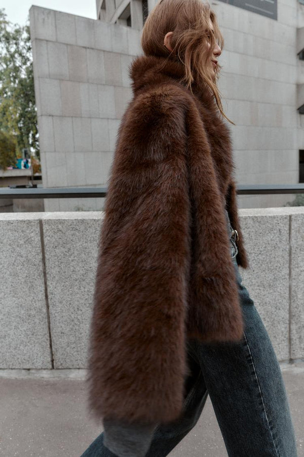 VESTE RÉVERSIBLE EFFET DAIM ET FAUSSE FOURRURE